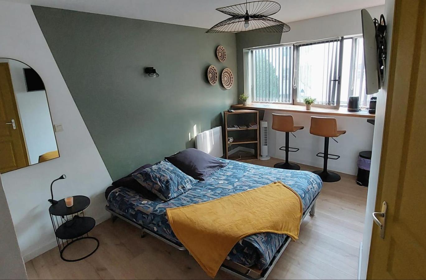 Vannes: Charmant Studio Sur Le Port Экстерьер фото