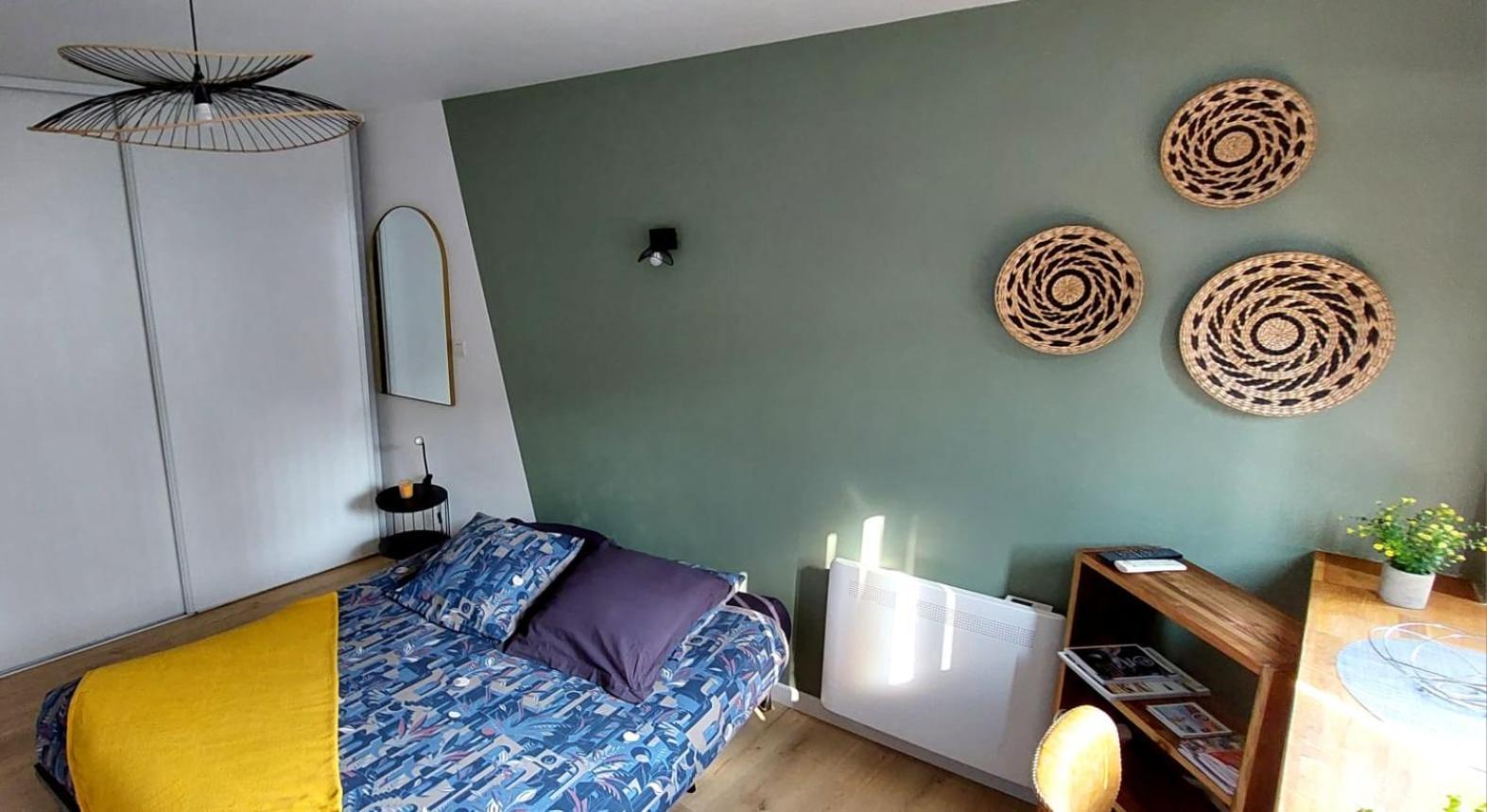 Vannes: Charmant Studio Sur Le Port Экстерьер фото